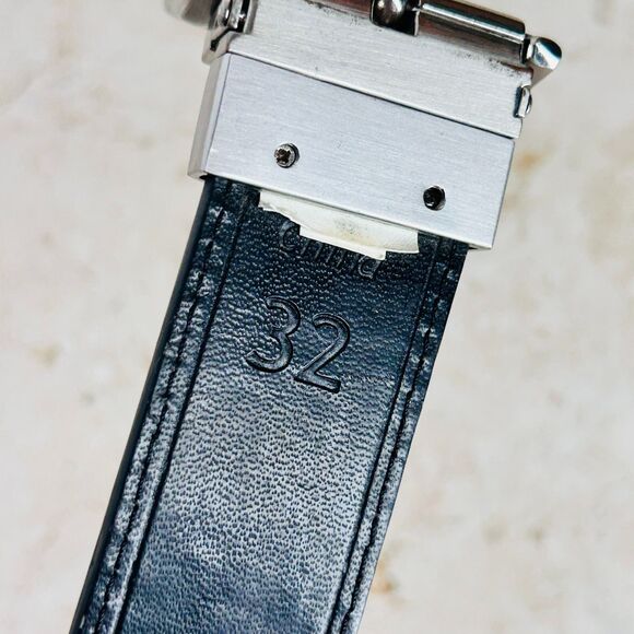 Steve Madden Brown Leather Belt Mens Size 32 Brushed Nickel Logo Buckle - Picture 5 of 7